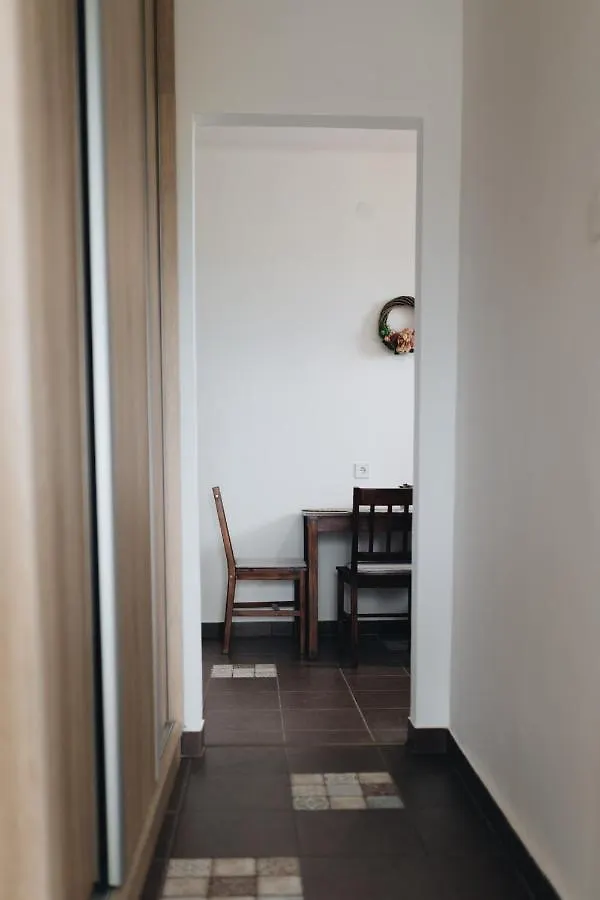 Magas-Lak Apartman Eger Apartment